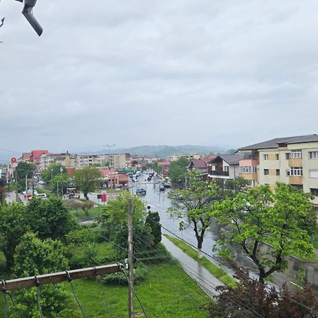 Appartamento Simona Curtea de Argeş Esterno foto